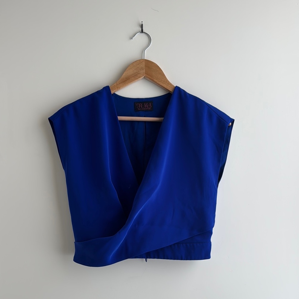 Hot Miami Styles Blue Sleeveless Wrap Crop Blouse